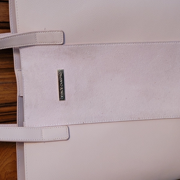 Large Vince Camuto Tote, Soft Pink / Rose Blush Pre-owned - Picture 2 of 5